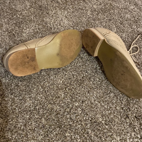 Women’s wingtip shoes - Picture 3 of 6